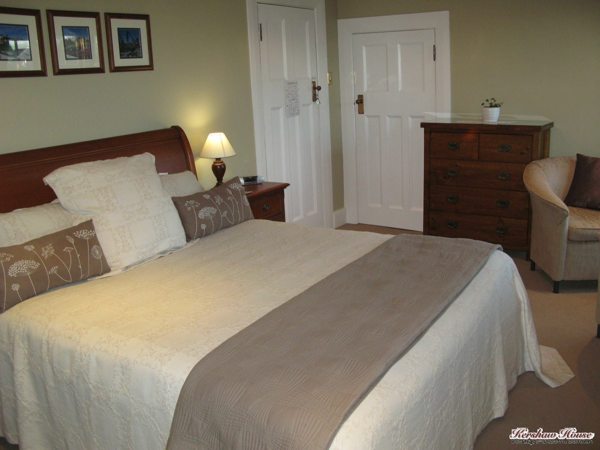 Kershaw House Bed & Breakfast Ричмънт Екстериор снимка